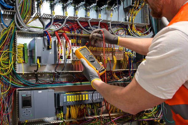 Best Commercial Electrician Services  in Englewood, NJ